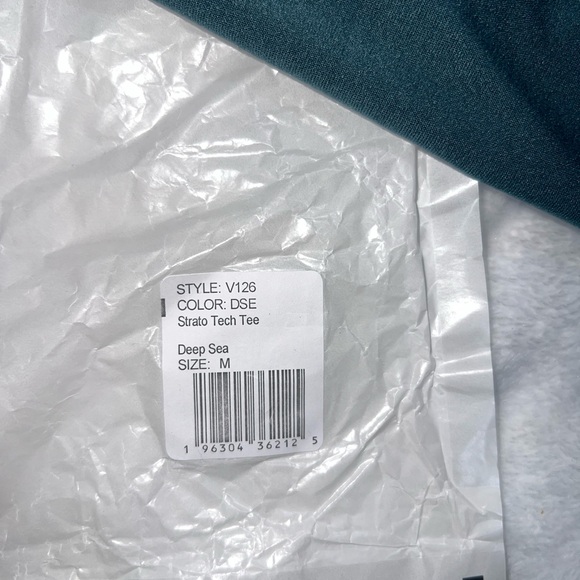 Vuori Men’s The Strato Tech Short Sleeve Performance Tee - Picture 4 of 4